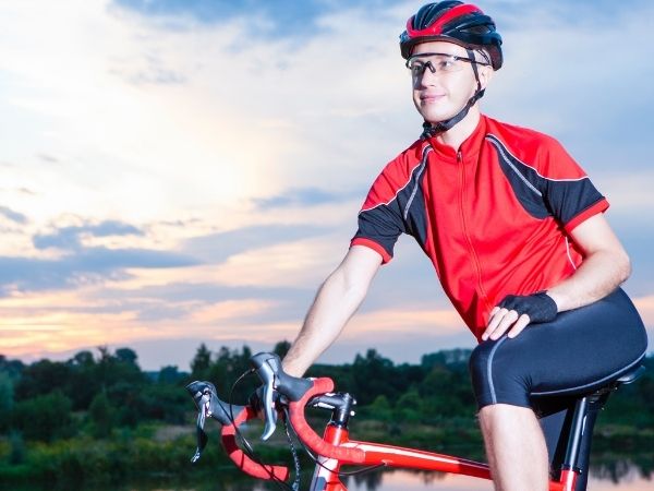 Jak przygotować się do jazdy na rowerze: 7 najważniejszych wskazówek dla początkujących